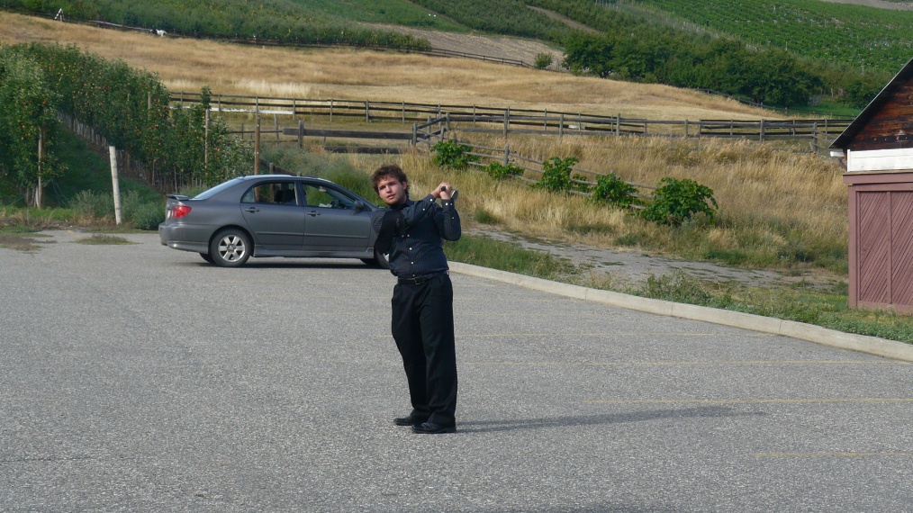 http://www.berserkfox.com/images/ryangolf.jpg